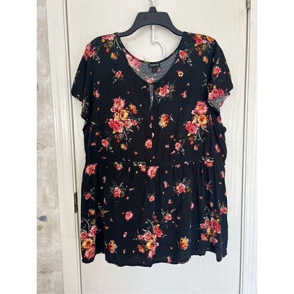 Torrid Blouse   - Picture 1 of 5